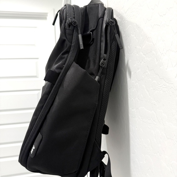 AER City Pack Pro Backpack-Black - Picture 5 of 15